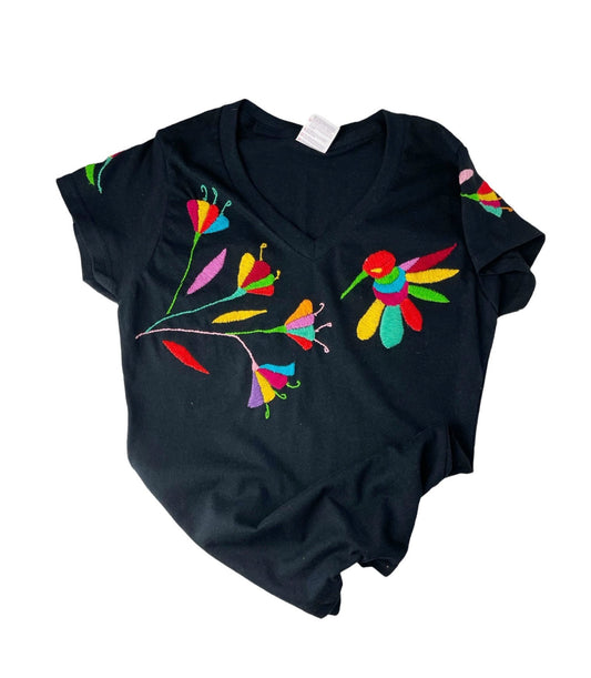 Anna Otomi Embroidered T-shirt