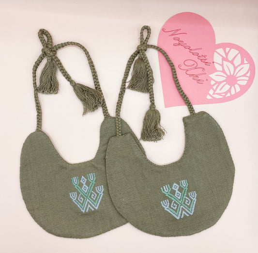 Jungla Baby Bib